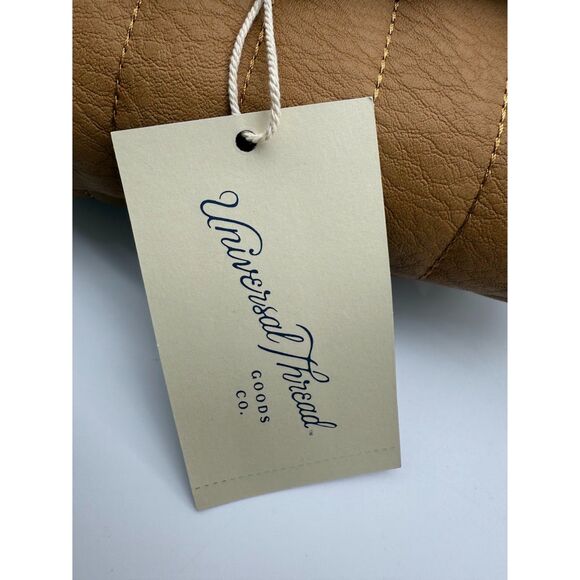 Universal Thread - Picture 3 of 5